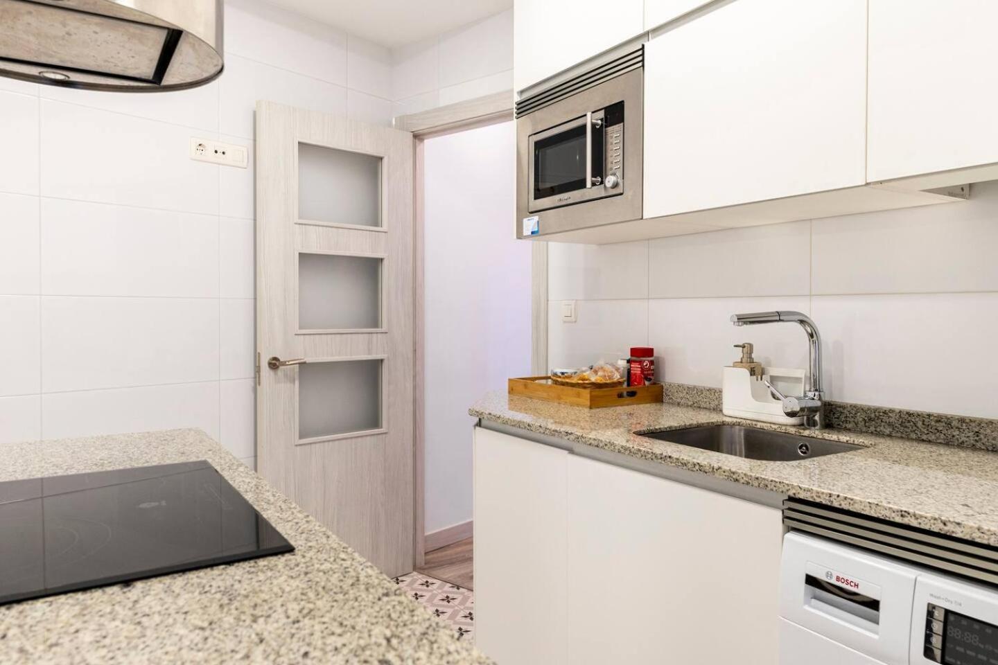 Ferienwohnung Amplio, Luminoso Y Moderno Cerca Del Casco Viejo Bilbao Exterior foto